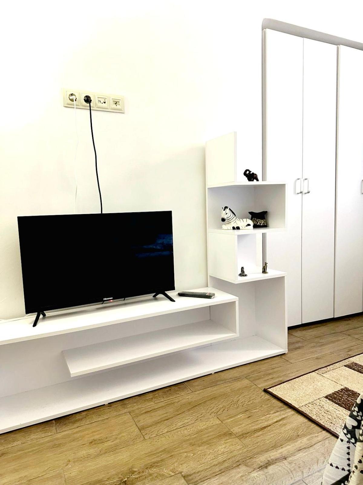 Apartamento Личаківська 4 Leópolis Exterior foto